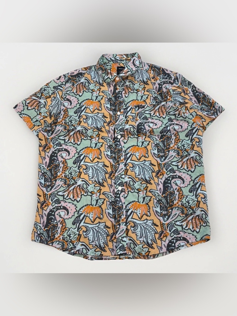 RVCA Floral Button Up Shirt Mens Large Hawaiian Aloha Tropical Camp Collar Shirt